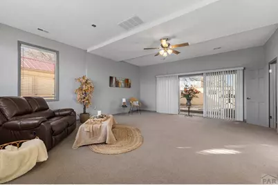 8 S Glenrose Dr, Pueblo, CO 81007 - Photo 21