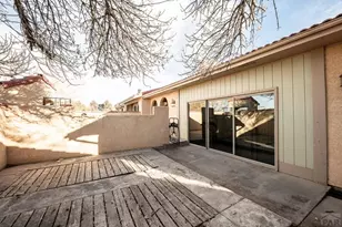 8 S Glenrose Dr, Pueblo, CO 81007 - Photo 9