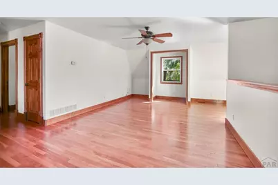 2307 Greenwood St, Pueblo, CO 81003 - Photo 5