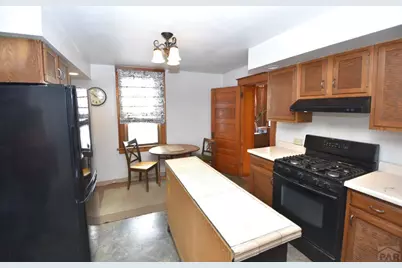 225 W Evans Ave, Pueblo, CO 81004 - Photo 17