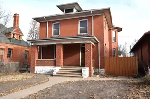 225 W Evans Ave, Pueblo, CO 81004 - Photo 1