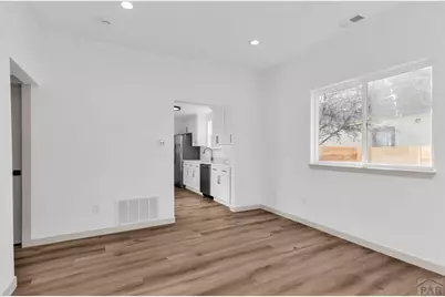 1328 Cypress St, Pueblo, CO 81004 - Photo 5