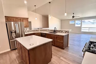 3406 Wapiti Ln, Pueblo, CO 81005 - Photo 3
