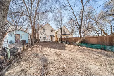 615 E 1st St, Pueblo, CO 81001 - Photo 25