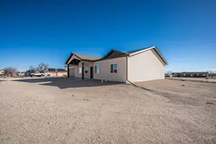 576 E Earl Dr, Pueblo West, CO 81007 - Photo 3
