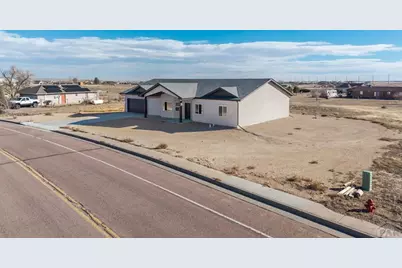 576 E Earl Dr, Pueblo West, CO 81007 - Photo 45