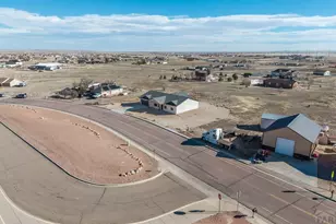 576 E Earl Dr, Pueblo West, CO 81007 - Photo 47