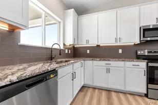 576 E Earl Dr, Pueblo West, CO 81007 - Photo 9