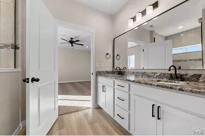 576 E Earl Dr, Pueblo West, CO 81007 - Photo 25