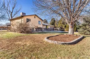 1350 Terry Cir, Pueblo, CO 81006 - Photo 5