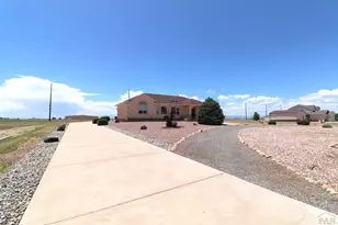746 E Paseo Dorado Dr, Pueblo West, CO 81007 - Photo 57