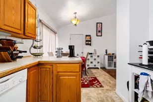 734 S Legend Ln, Pueblo West, CO 81007 - Photo 9