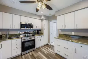 450 S Soaring Eagle Dr, Pueblo West, CO 81007 - Photo 9