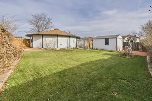 4 Bridgeport Cir, Pueblo, CO 81003 - Photo 35