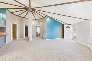 4 Bridgeport Cir, Pueblo, CO 81003 - Photo 9
