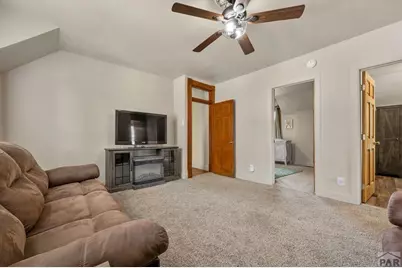 302 Michigan St, Pueblo, CO 81004 - Photo 29