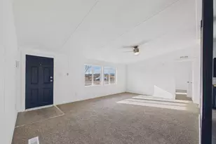 2031 W 11th St, Pueblo, CO 81003 - Photo 7