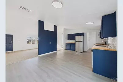 2031 W 11th St, Pueblo, CO 81003 - Photo 9