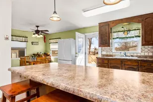 1040 28th Ln, Pueblo, CO 81006 - Photo 9