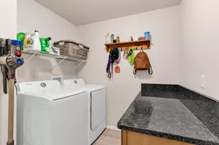 1712 Kingfisher Ln, Pueblo, CO 81008 - Photo 27