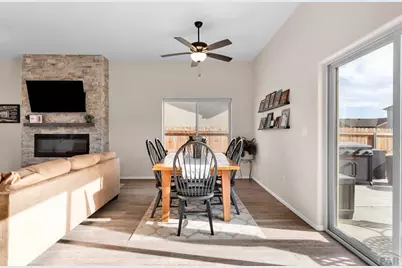 1712 Kingfisher Ln, Pueblo, CO 81008 - Photo 7