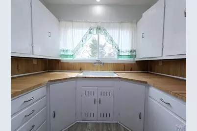 509 5th St, Las Animas, CO 81054 - Photo 3