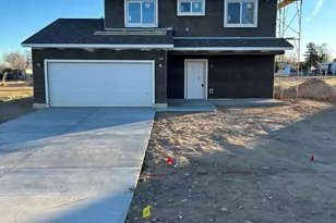 738 S Wolcott Dr, Pueblo West, CO 81007 - Photo 1