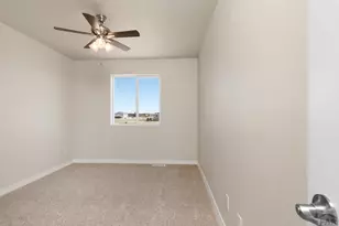 738 S Wolcott Dr, Pueblo West, CO 81007 - Photo 9