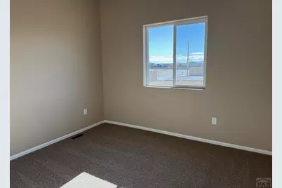 6104 Harper Ln, Pueblo, CO 81008 - Photo 11
