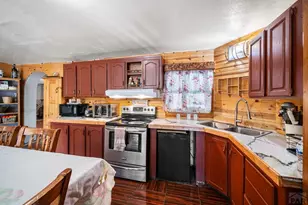 5320 E Red Creek Springs Rd, Pueblo, CO 81005 - Photo 7