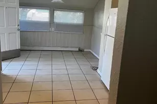 825 W 12th St, Pueblo, CO 81003 - Photo 3