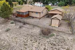 207 Autobee Ln, Avondale, CO 81022 - Photo 3