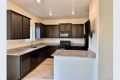 6270 Meadowbank Ln, Colorado Springs, CO 80925 - Photo 7