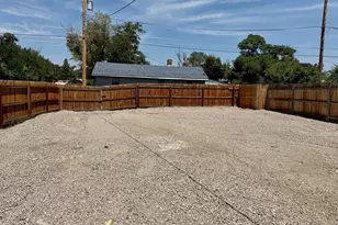 1501 E 11th St, Pueblo, CO 81001 - Photo 23