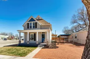 1924 N Santa Fe Ave, Pueblo, CO 81004 - Photo 1