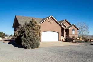869 E Parkrose Dr, Pueblo West, CO 81007 - Photo 55