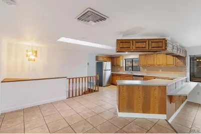 609 E 5th St, Pueblo, CO 81001 - Photo 5