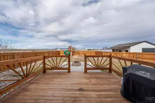 995 N Matt Dr, Pueblo, CO 81007 - Photo 37