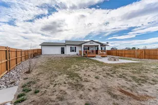 995 N Matt Dr, Pueblo, CO 81007 - Photo 23