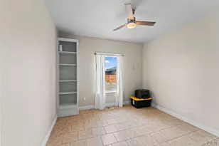 995 N Matt Dr, Pueblo, CO 81007 - Photo 23