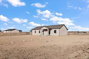 1247 N Saltbush Ln, Pueblo West, CO 81007 - Photo 29