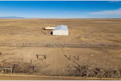 37477 Bush Rd, Avondale, CO 81022 - Photo 3