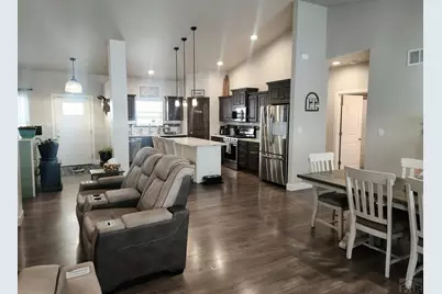 698 W McCulloch Blvd, Pueblo West, CO 81007 - Photo 13