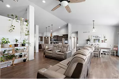 698 W McCulloch Blvd, Pueblo West, CO 81007 - Photo 11