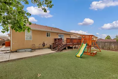 2319 Longhorn Dr, Pueblo, CO 81008 - Photo 5
