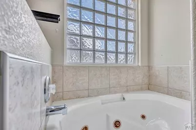 2319 Longhorn Dr, Pueblo, CO 81008 - Photo 17