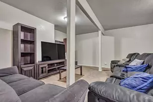 2319 Longhorn Dr, Pueblo, CO 81008 - Photo 33