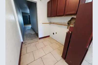 1019 E Abriendo Ave, Pueblo, CO 81004 - Photo 7