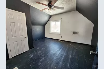 1019 E Abriendo Ave, Pueblo, CO 81004 - Photo 13
