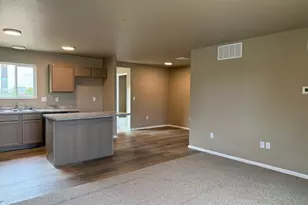 5208 Gannet Ln, Pueblo, CO 81008 - Photo 3